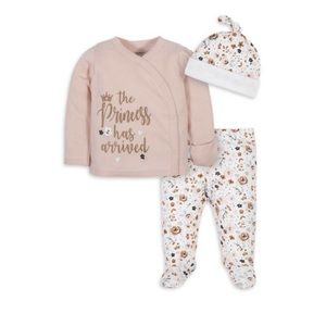 Newborn Gerber “The Princess Has Arrived”💜💜💜🤰🤱👶 Cute, CUTE, and CAY-UTE!!!